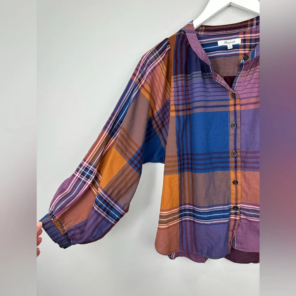 Madewell pretty button